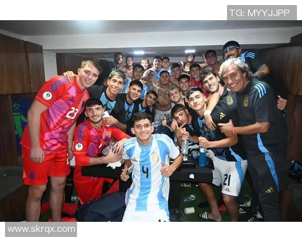 哥伦比亚足球明星的辉煌历程与对世界足球的影响分析