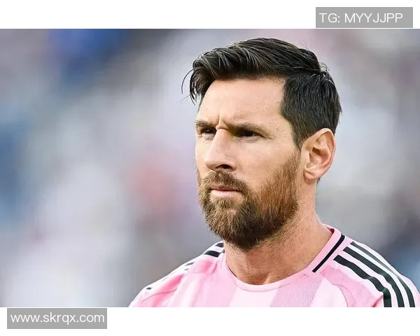 今年40岁足球明星回顾辉煌职业生涯与未来发展展望 今年40岁足球明星回顾辉煌职业生涯与未来发展展望